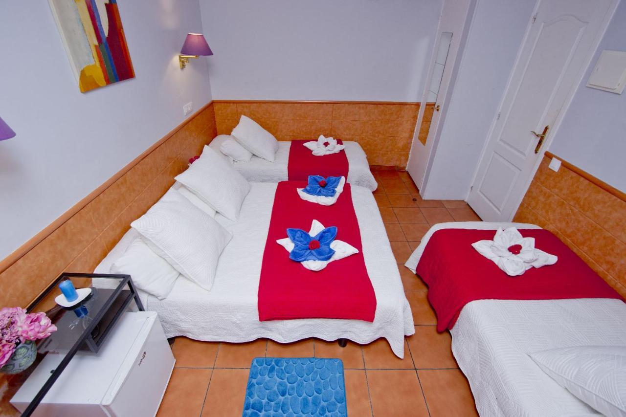 Barcelona City Rooms 2* Barcellona